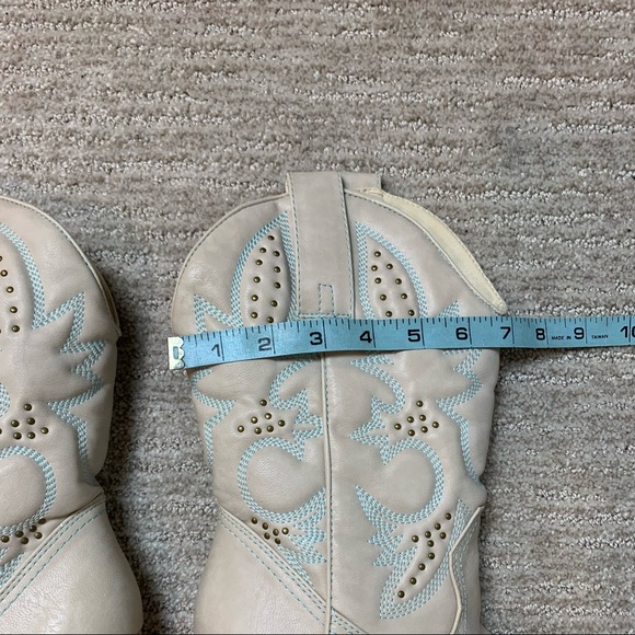 NEW Very Volatile Denver Cowboy Boots Ivory Off White 8.5 - Picture 15 of 16